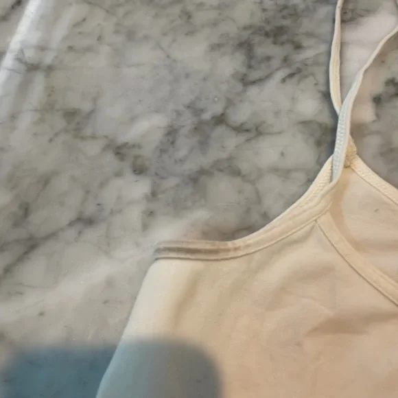 🔥5 for $15🔥 - LUCKY brand seamless ivory tank - Size S/M - Picture 3 of 4